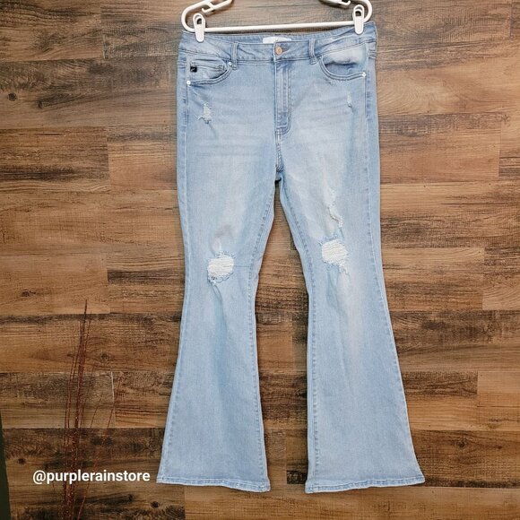 Kancan Jeans Size 31 High Rise Flare Stretch Light Wash Denim Western Rodeo - Picture 1 of 12